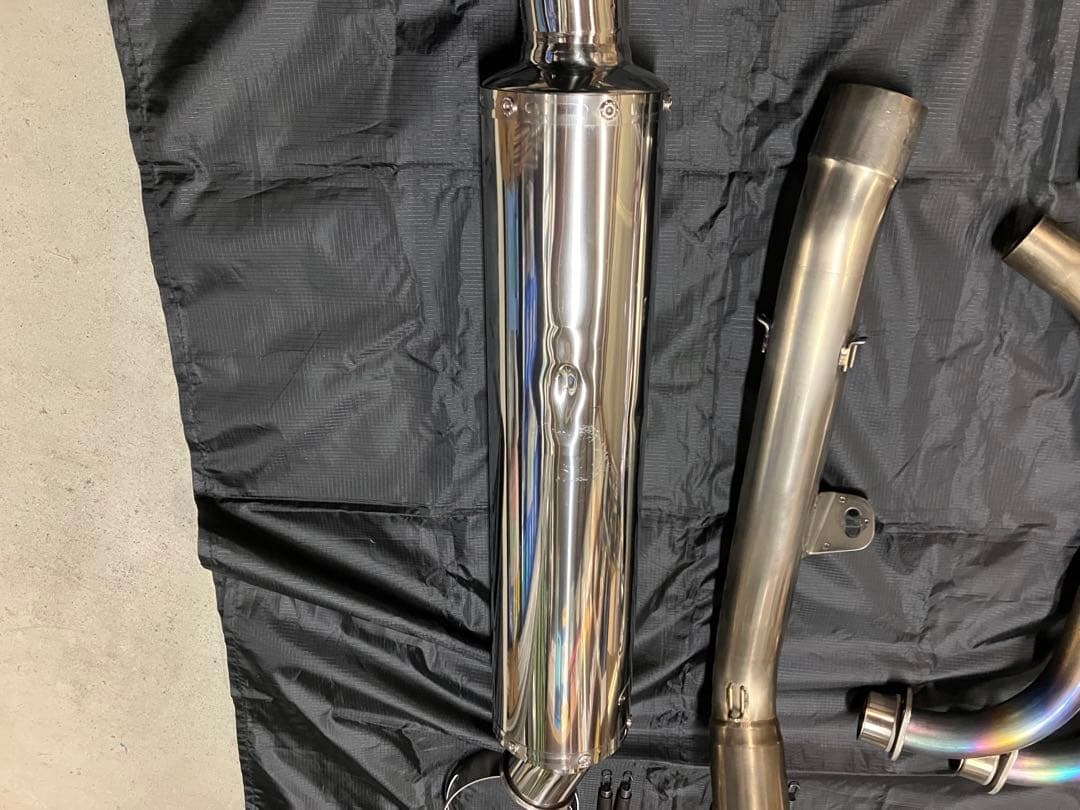 【値下げ中】ヨシムラ機械曲チタンサイクロンフルエキ NC39