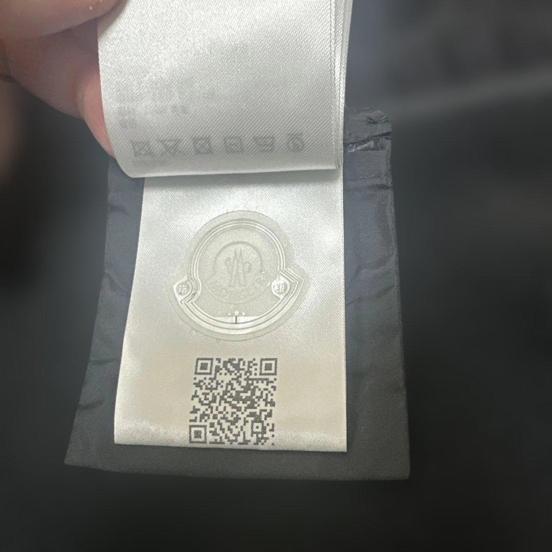 モンクレールポンチョ