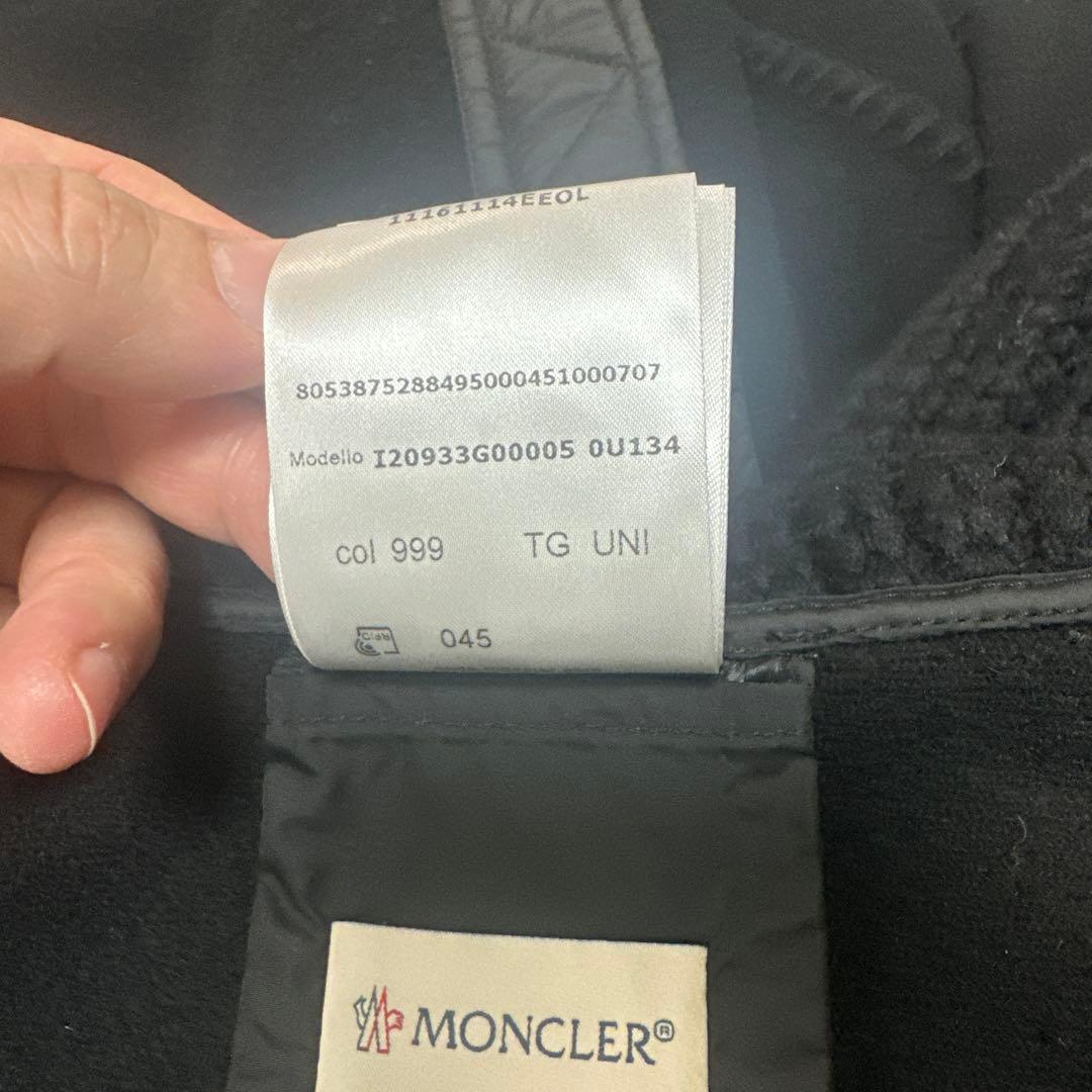 モンクレールポンチョ