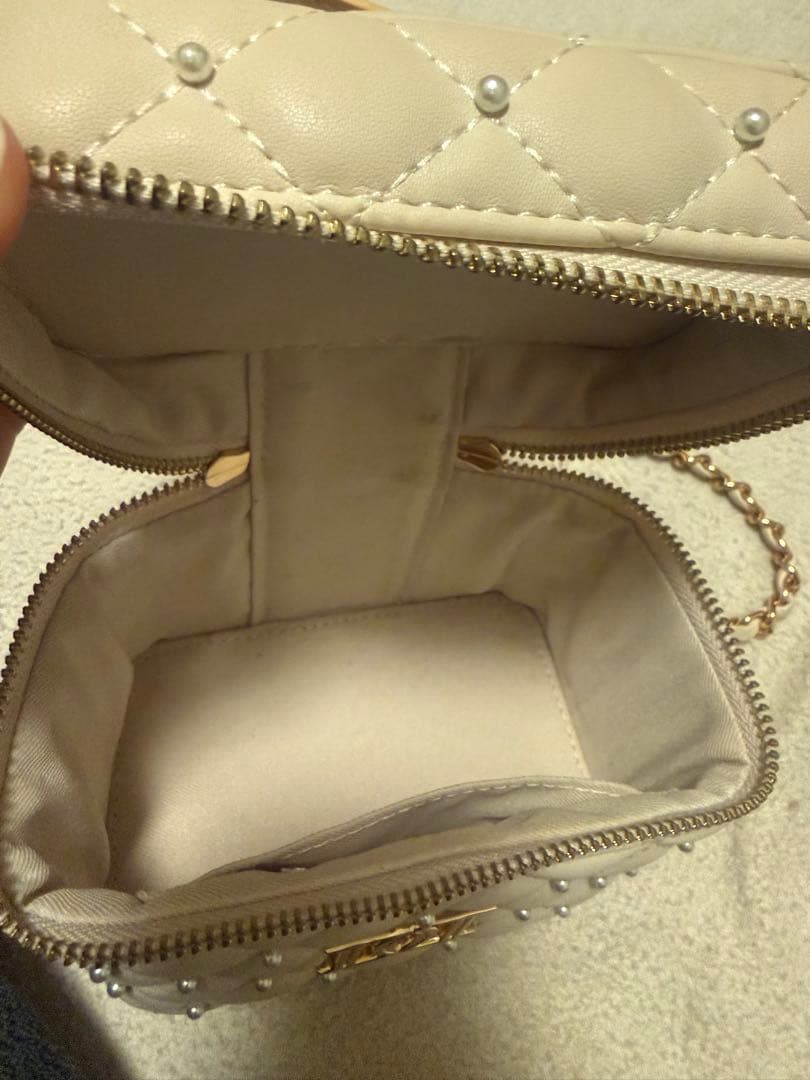 Darich ダーリッチ　キルティングパールスクエアミニバッグ