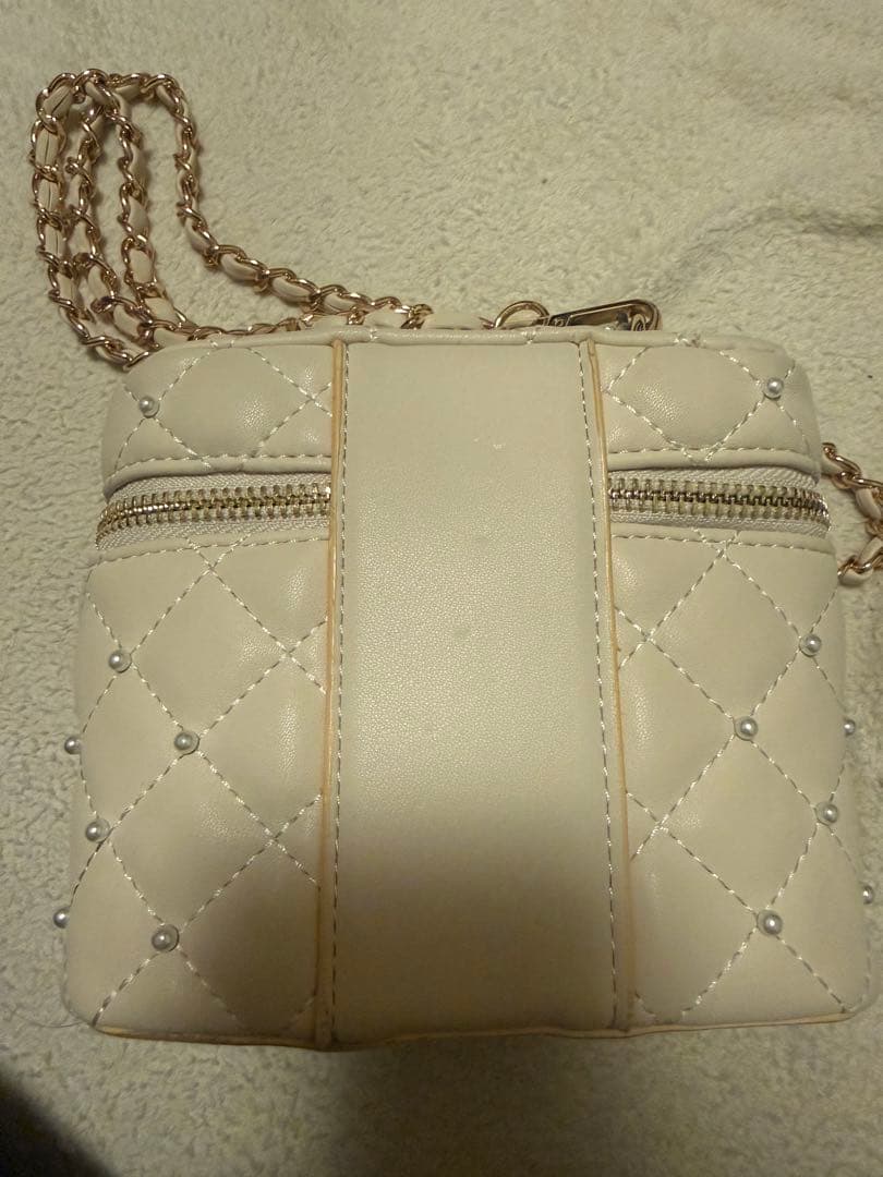 Darich ダーリッチ　キルティングパールスクエアミニバッグ