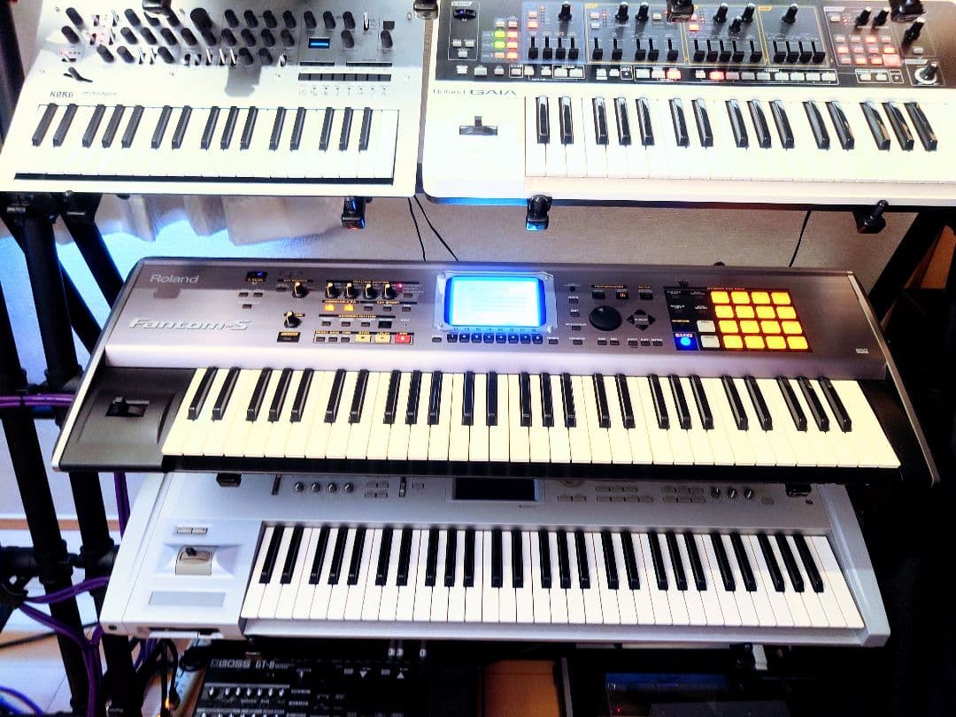 タイセイ【roland・fantom-s・動作確認済み・美品】