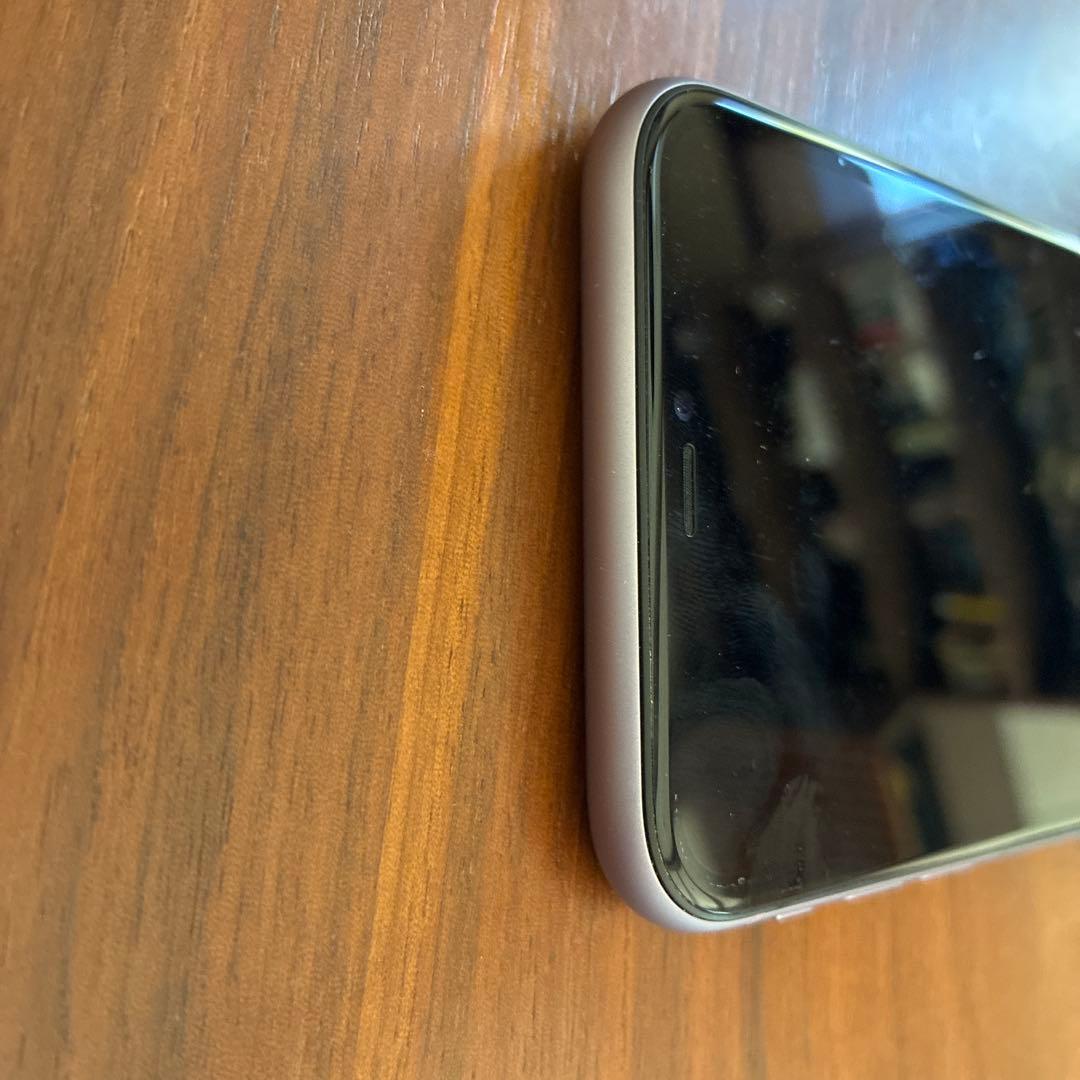 iPhone11 本体　パープル　64GB