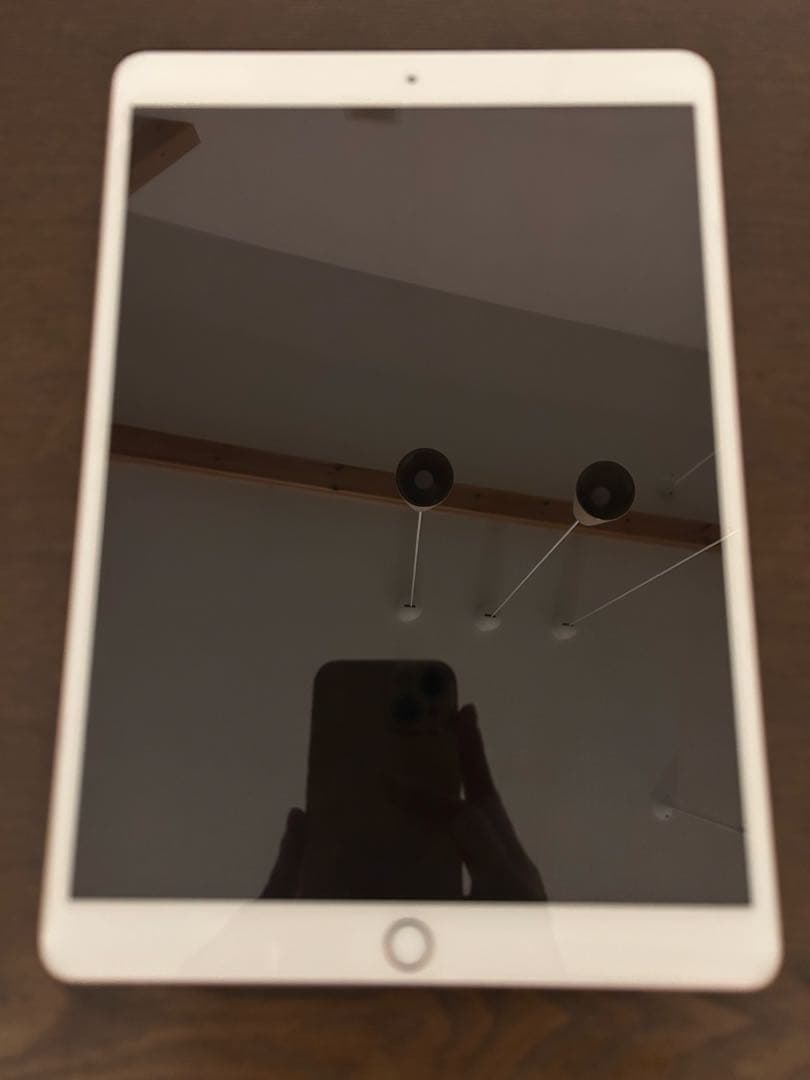 【美品】iPad Air3 64GB 付属品付き