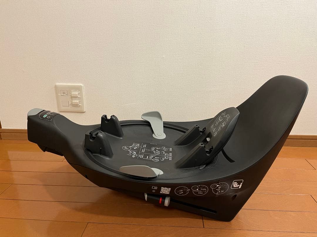 ⭐︎ぽにょ⭐︎ cybex CLOUD T i-Size＋ベースt