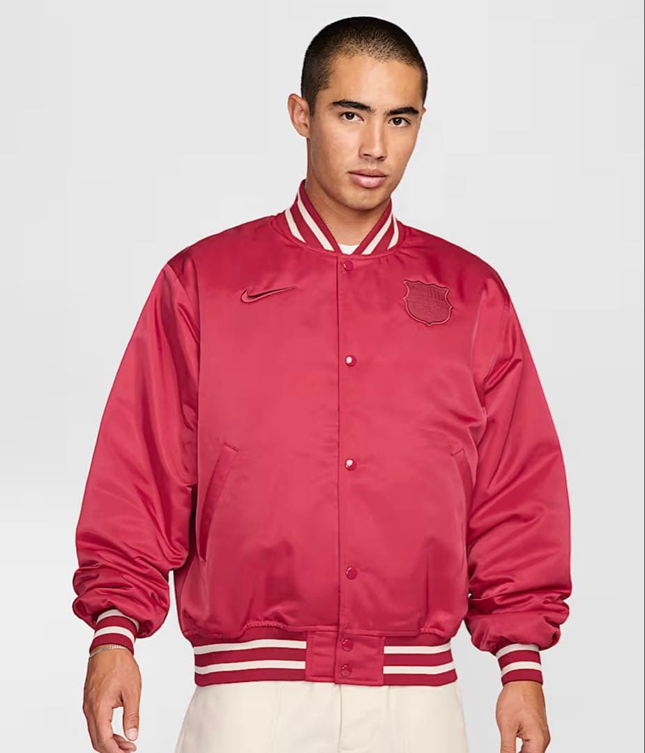 ナイキ　NIKE ジャケット厚手　中綿