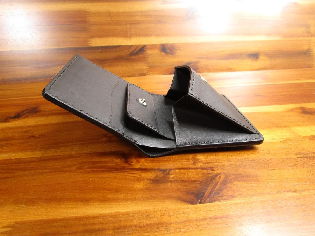 コンパクト財布 コードバン 二つ折り 日本製 ミニ財布 ミニマル ブラック 黒