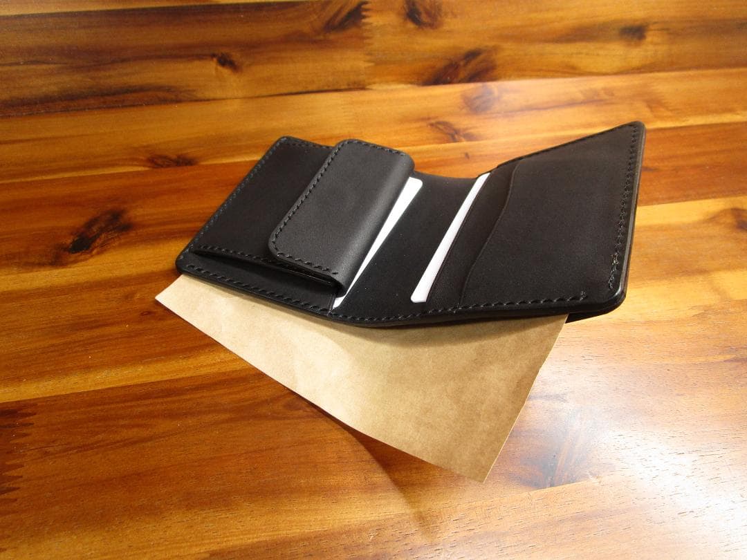 コンパクト財布 コードバン 二つ折り 日本製 ミニ財布 ミニマル ブラック 黒