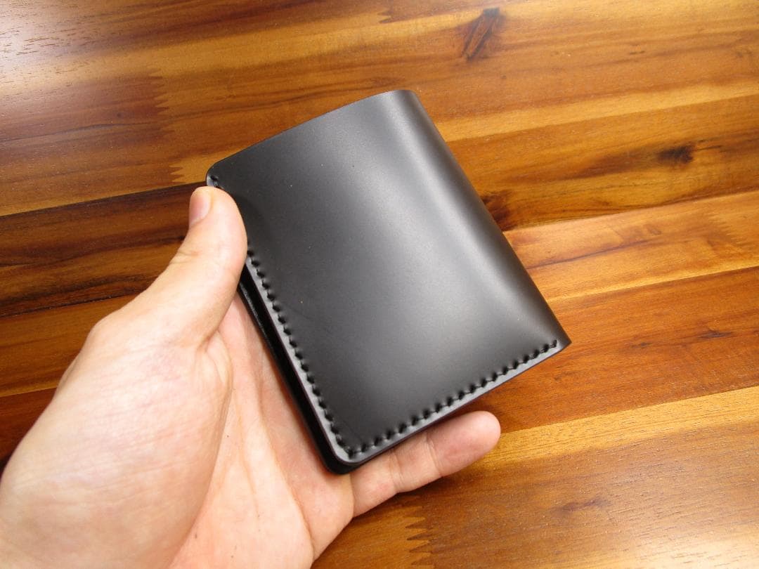 コンパクト財布 コードバン 二つ折り 日本製 ミニ財布 ミニマル ブラック 黒