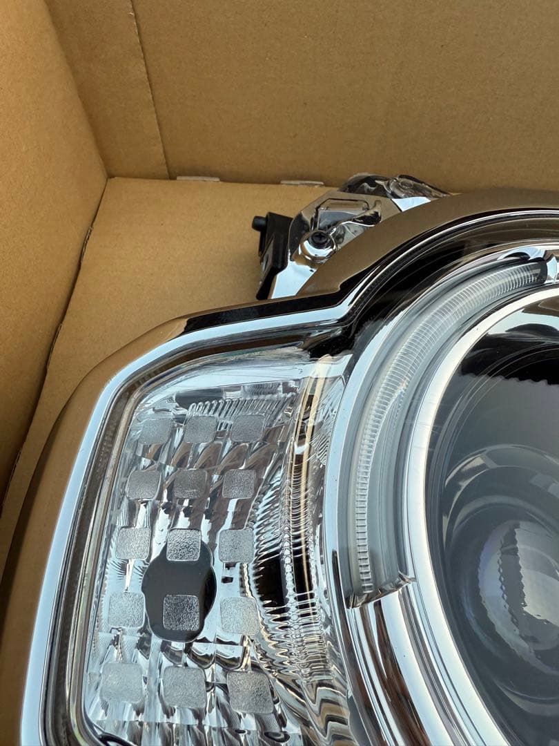 ハスラーヘッドライト 令和５年11月　MR52Sー332227