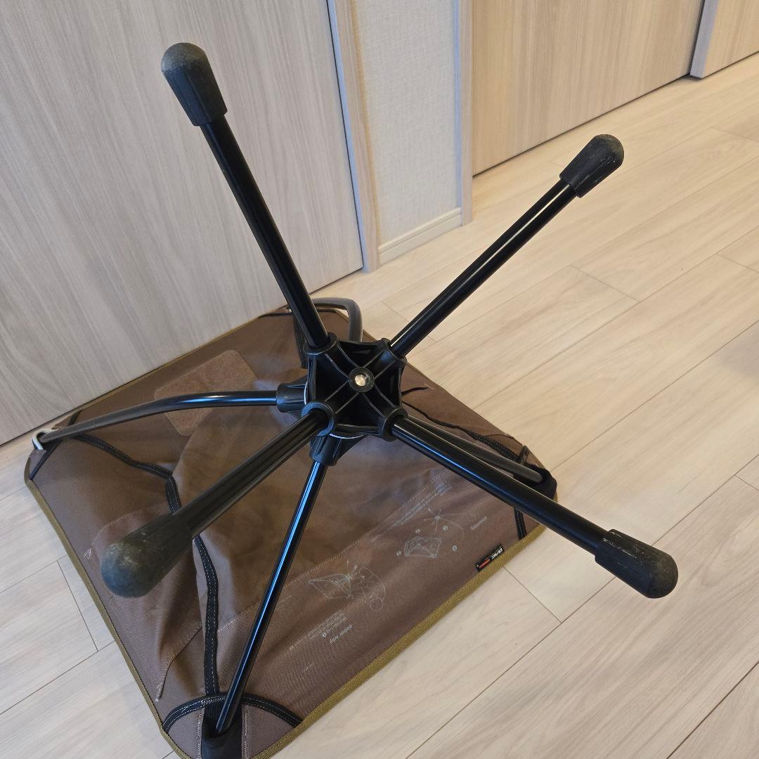 Helinox スイベルチェア ブラウン 収納バッグ付き