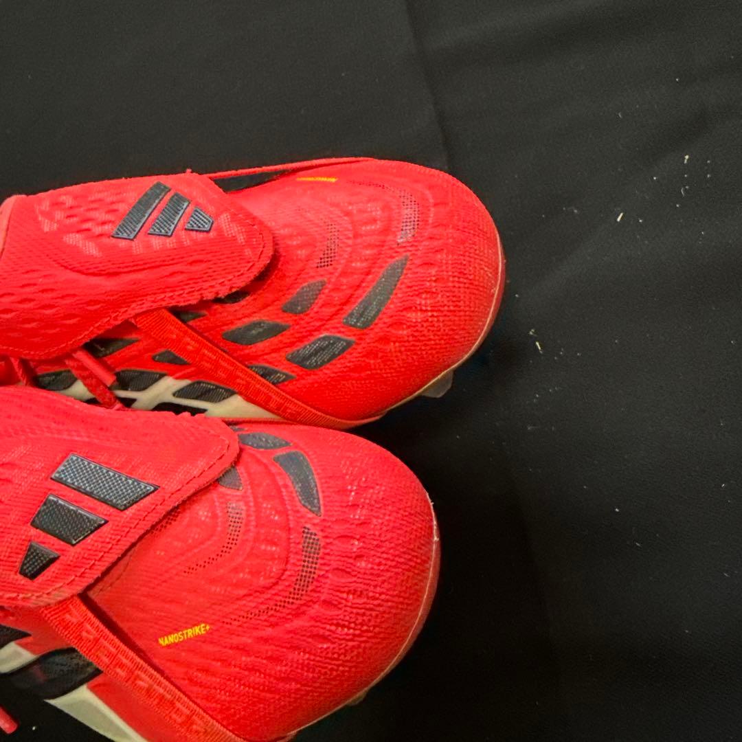 アディダス　プレデター新作　エリートAG 23cm 超美品