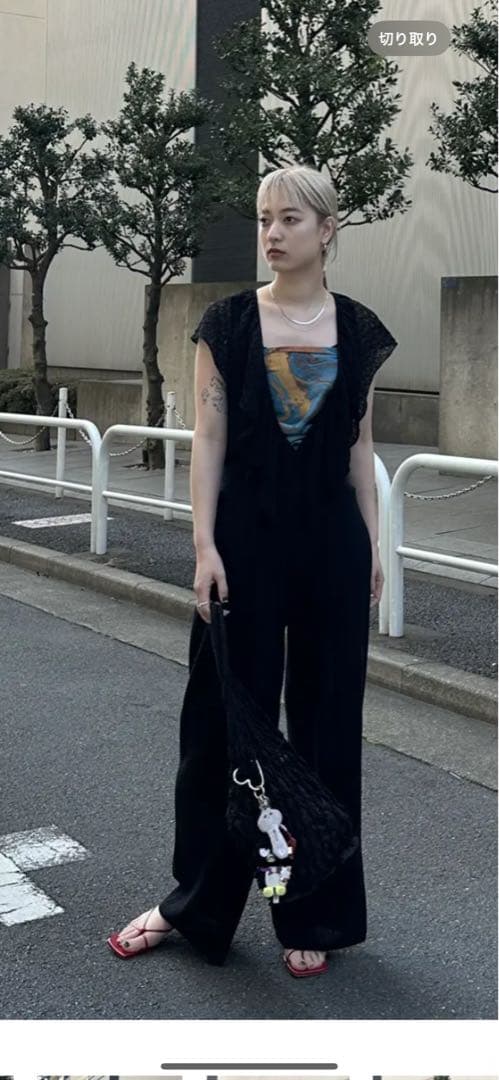 アメリMEDI RUFFLE KNIT ROMPERSブラックM新品未使用品