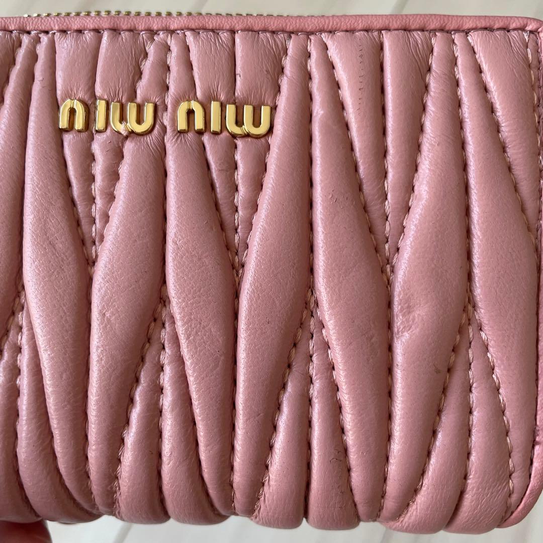 miumiu 財布　【値下げ期間】
