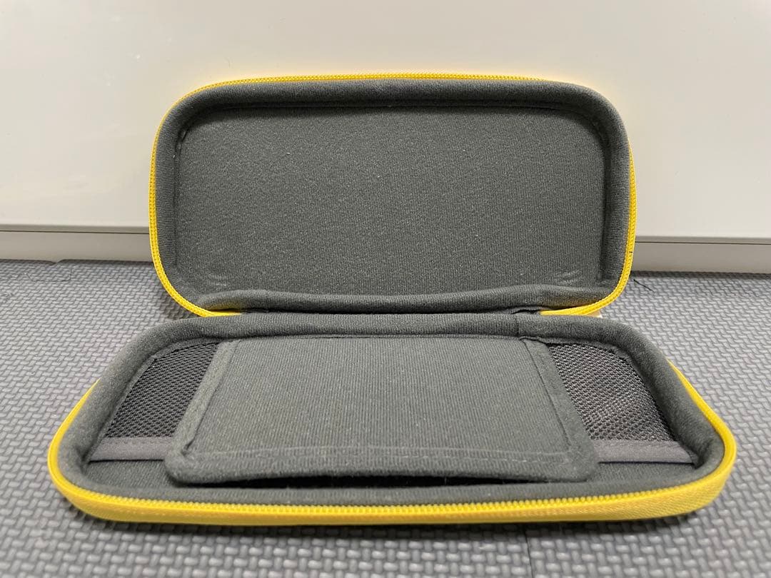 Nintendo Switch Lite イエロー 本体 + ハードケース