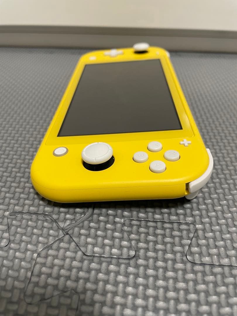 Nintendo Switch Lite イエロー 本体 + ハードケース