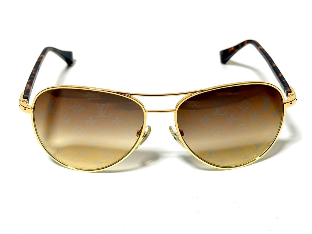 ■おにぎり■✨美品⚜️LOUIS VUITTON⚜️サングラス LV