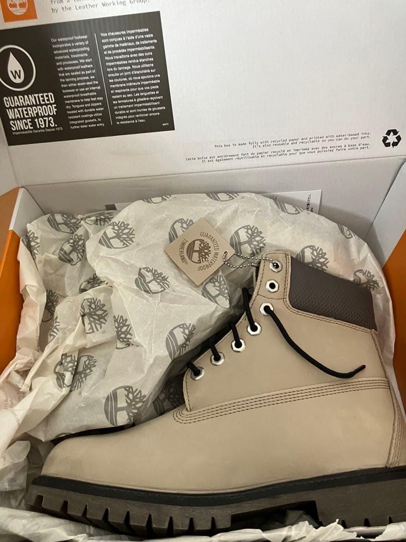 課*金様 Timberland 6インチ防水ブーツ 8.5