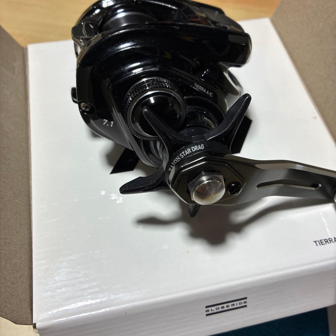 TIERRA A IC 150H ベイトリール　右ハンドル