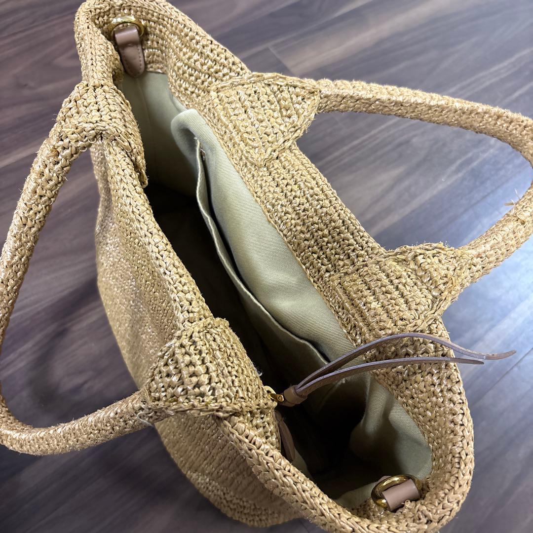 PRADA ベージュ かごバッグ トートバッグ