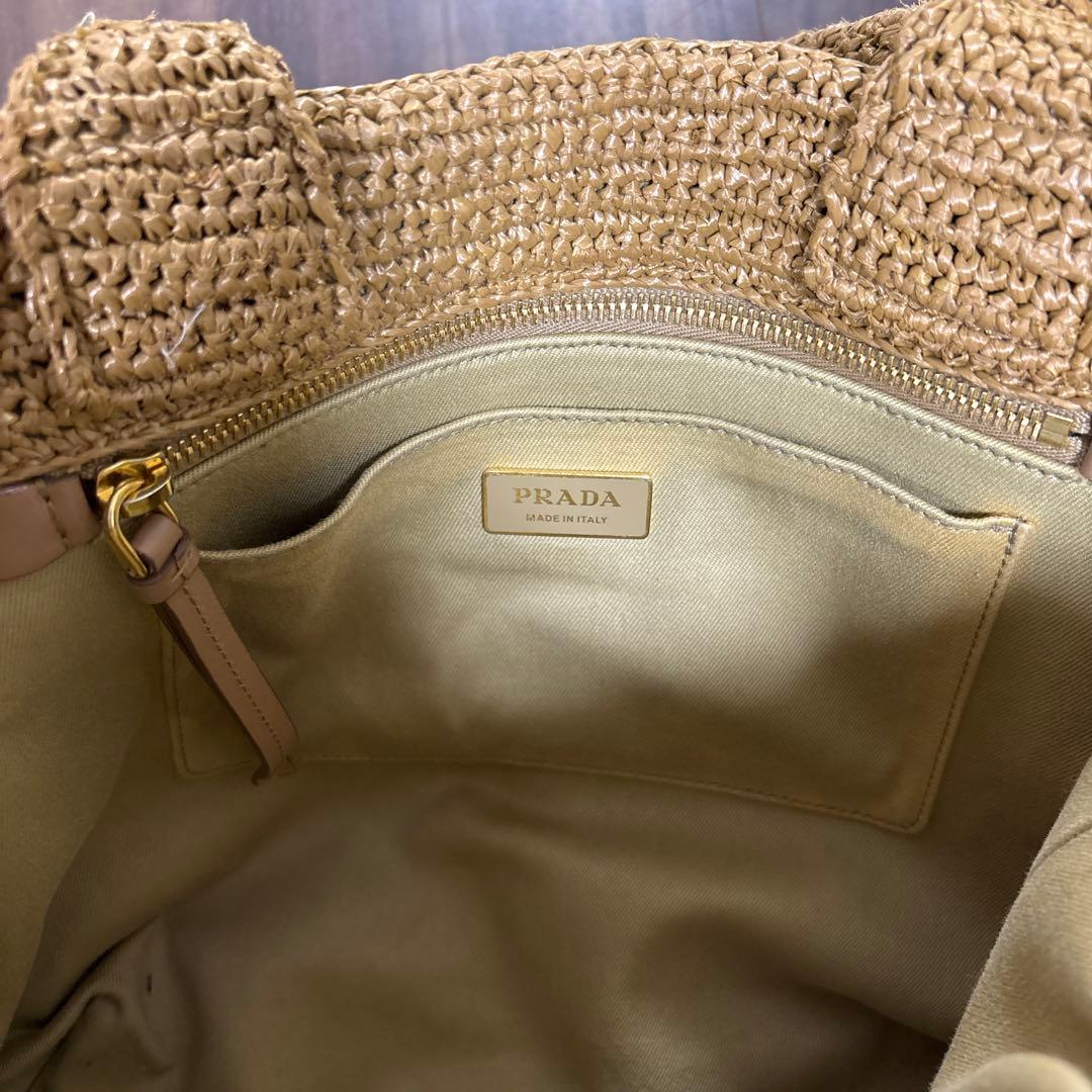 PRADA ベージュ かごバッグ トートバッグ