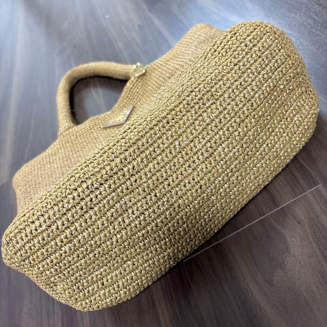 PRADA ベージュ かごバッグ トートバッグ