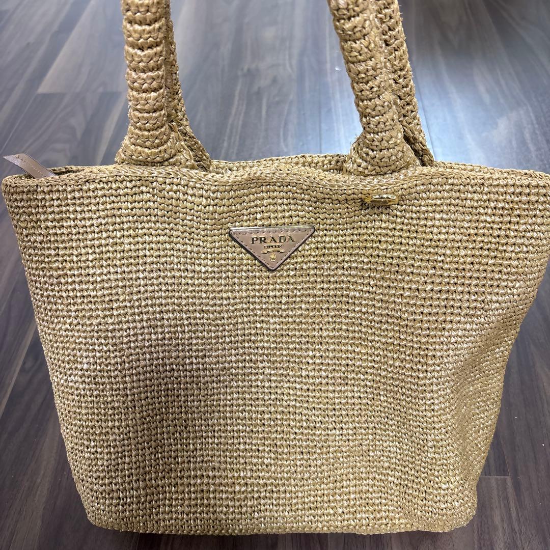 PRADA ベージュ かごバッグ トートバッグ