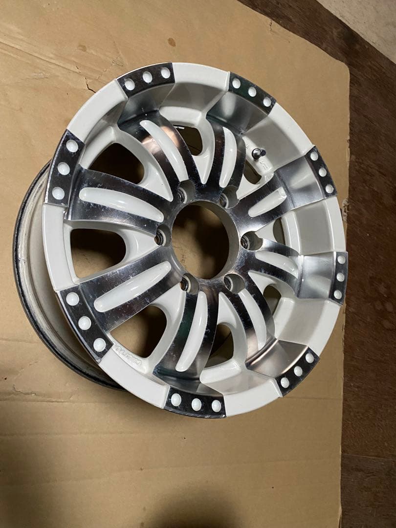 ハイエース用（ホイールのみ）4本セット16インチ