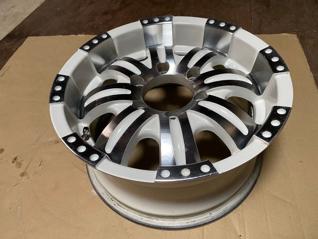 ハイエース用（ホイールのみ）4本セット16インチ