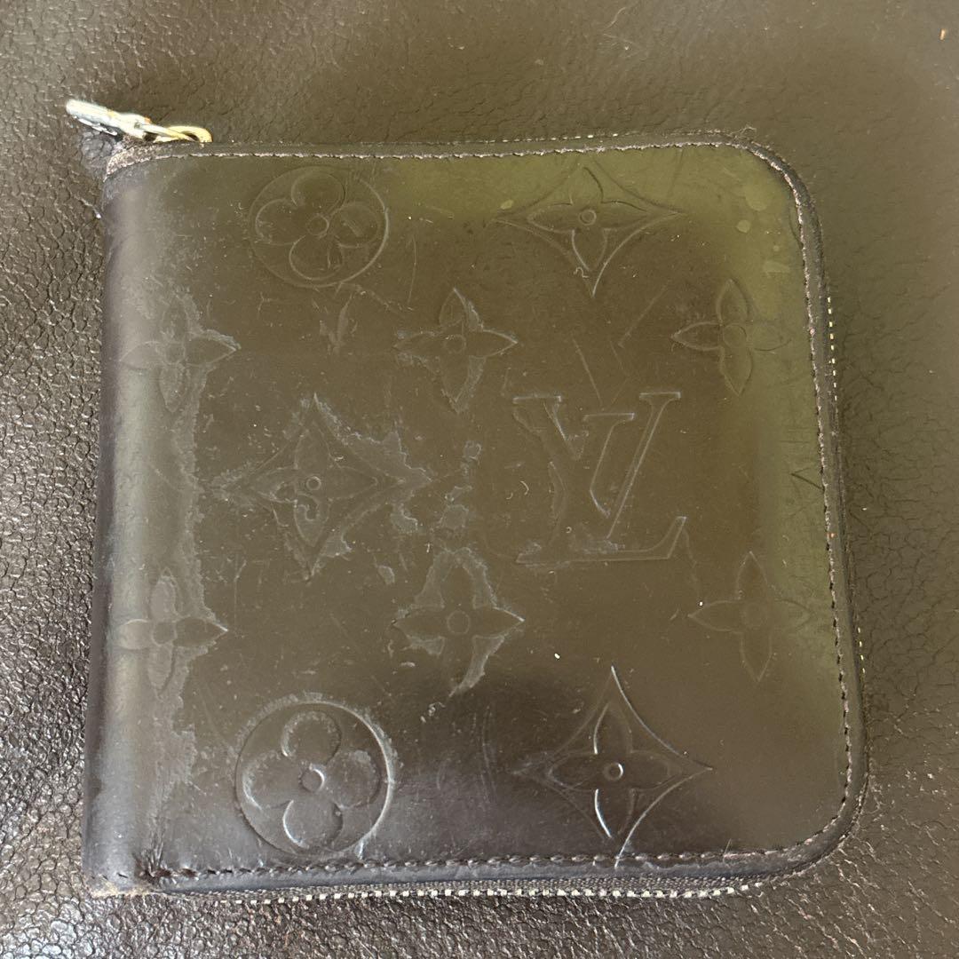 Louis Vuitton ダークブラウン　二つ折り財布