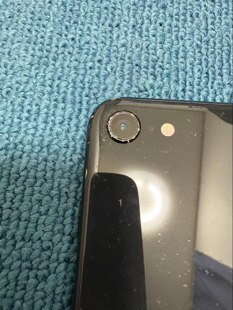 iPhone SE 第2世代128GB 本体