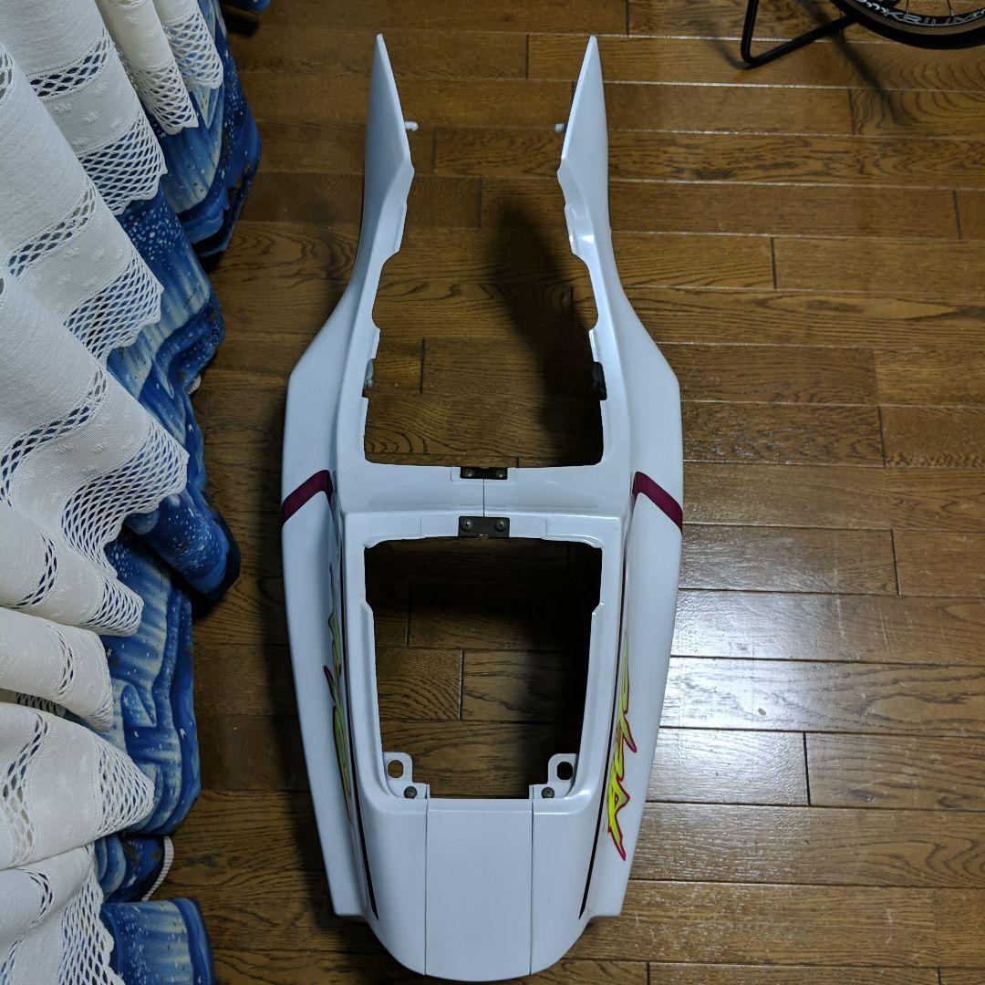 ちわわ　RGV125ガンマ（NF13A）シートカウル