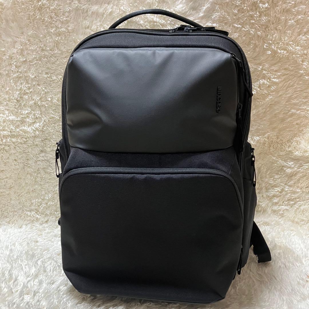 【極美品】INCASE A.R.C. Commuter Pack / 23L