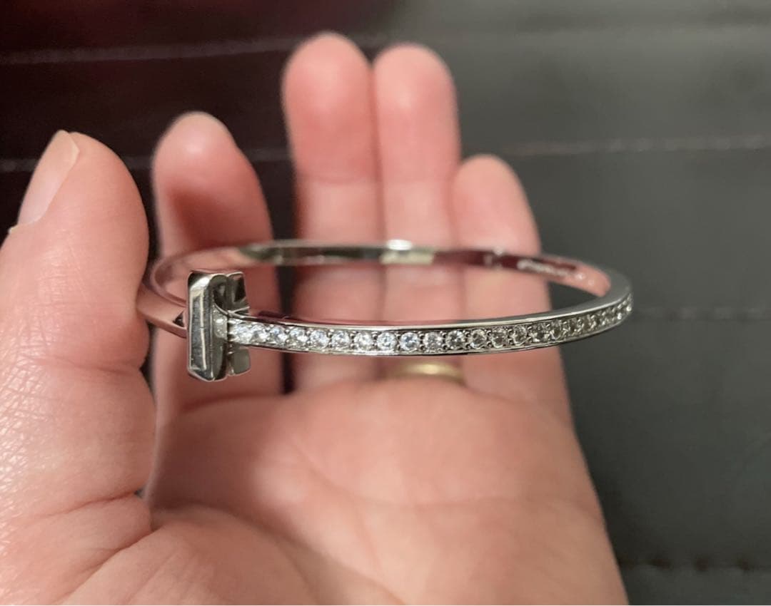 【⭐︎超希少‼︎ラスト1点⭐︎】オープンバングル　ブレスレット　シルバー　石あり