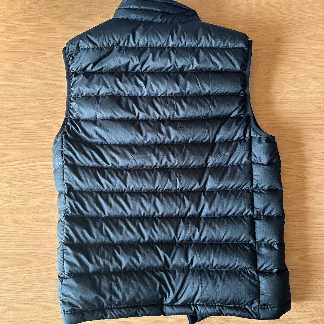 patagonia ダウンベスト ブラックxs（S相当）
