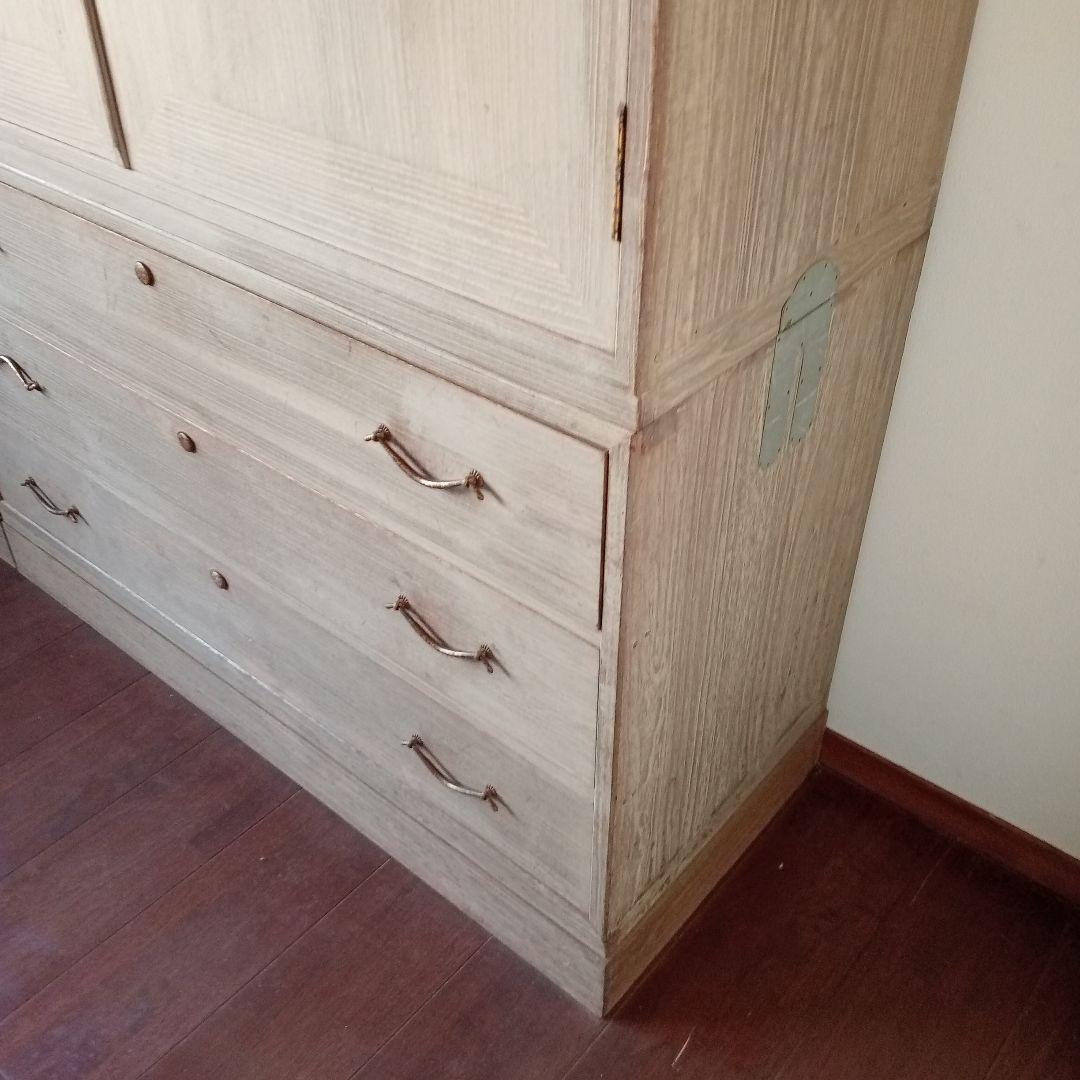 ☆総桐箪笥 ☆ 飾り金具　☆和箪笥 ☆ビンテージ ☆送料込み