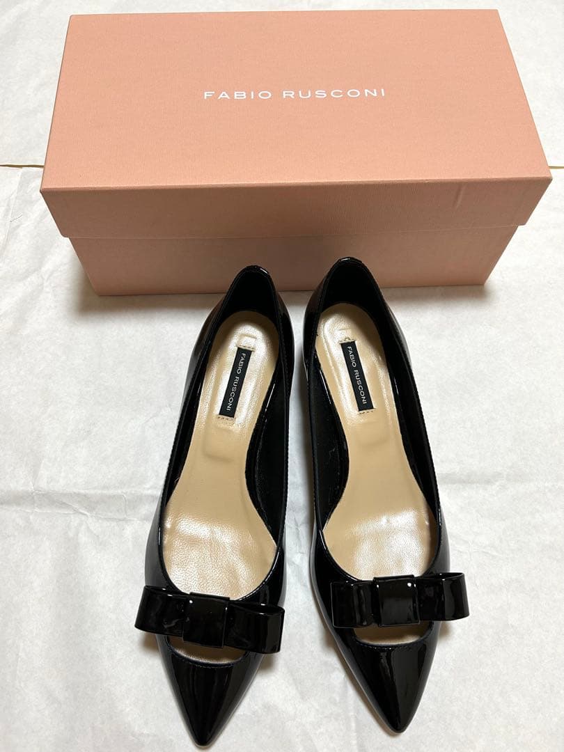 FABIORUSCONI リボンパンプス　ブラック　パテント　ファビオルスコーニ