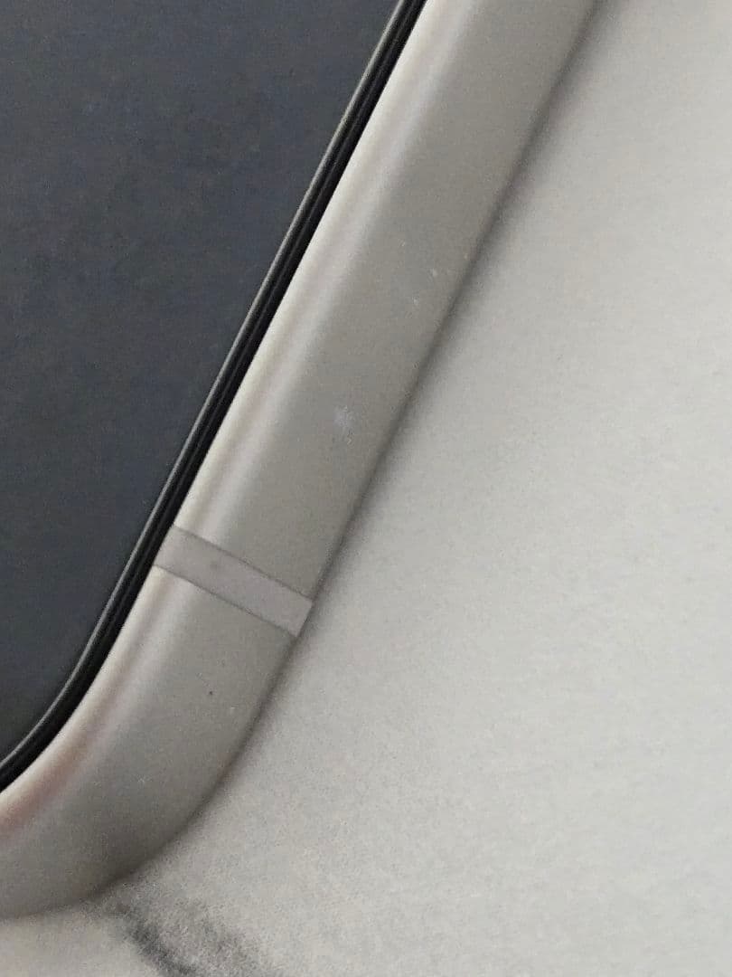 Google Pixel 9 128GB 純正シリコンケース付き