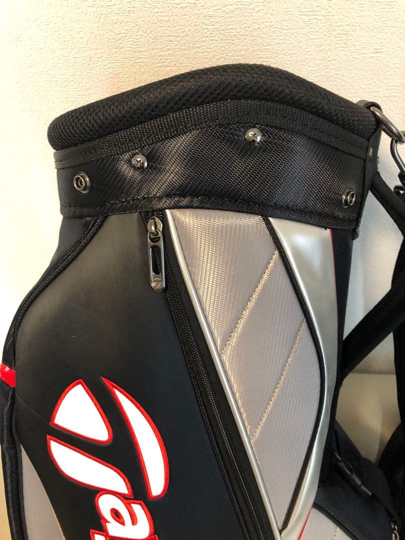 【送料込み】大人気　テーラーメイド トゥルーライト キャディバッグ ブラック