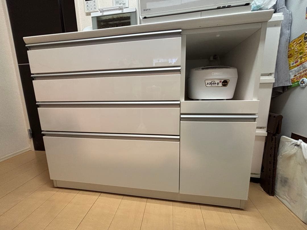 【値下げ交渉可】ニトリ　リガーレ　食器棚　120cmホワイト　ハイタイプ高さ93