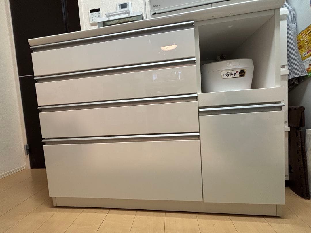 【値下げ交渉可】ニトリ　リガーレ　食器棚　120cmホワイト　ハイタイプ高さ93