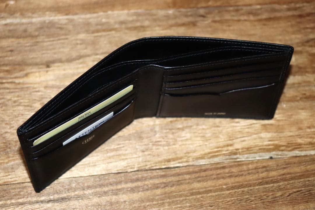 新品 CYPRIS シリウス カーフスキン 二つ折り財布 Ⓗ