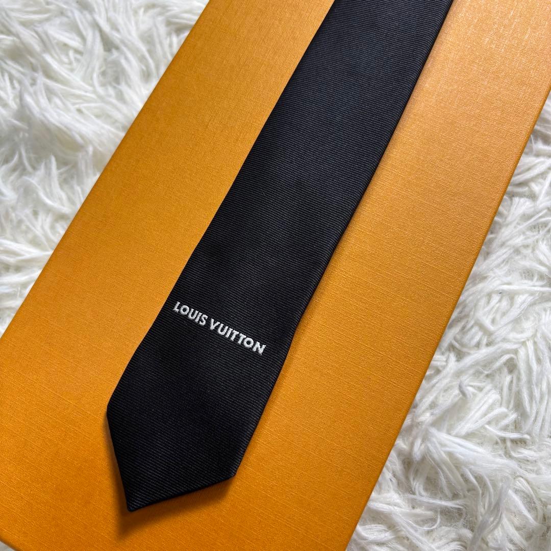 希少✨ LOUIS VUITTON ルイヴィトン LVスマッシュ ロゴブラック