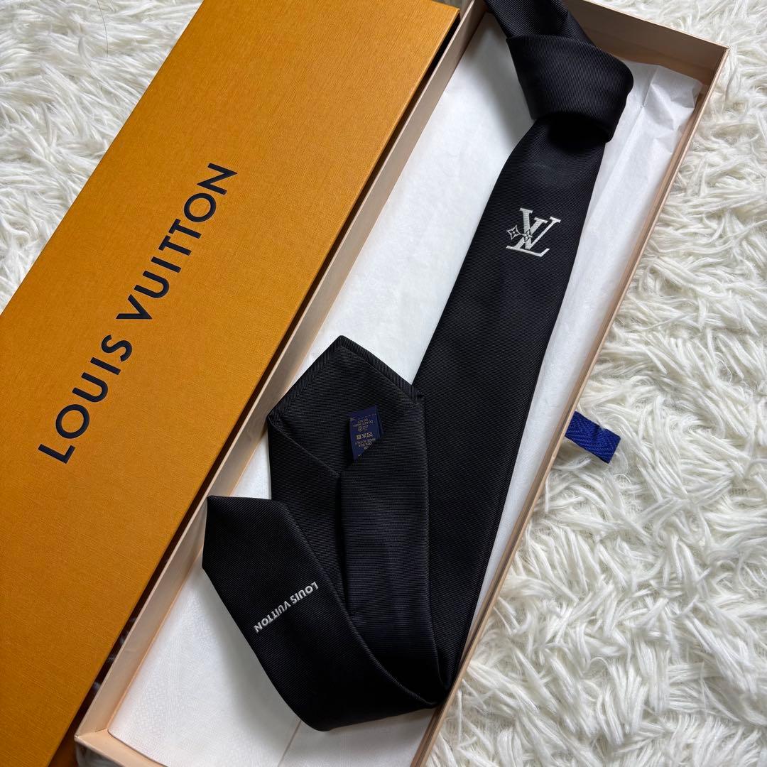 希少✨ LOUIS VUITTON ルイヴィトン LVスマッシュ ロゴブラック