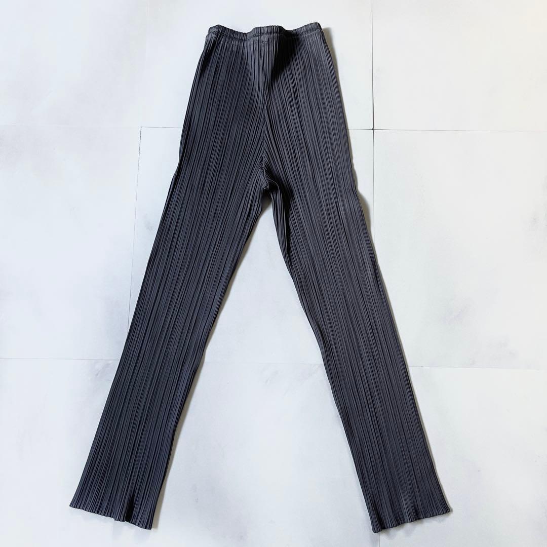 プリーツプリーズ イッセイミヤケ プリーツパンツ サイズ2 チャコールグレー