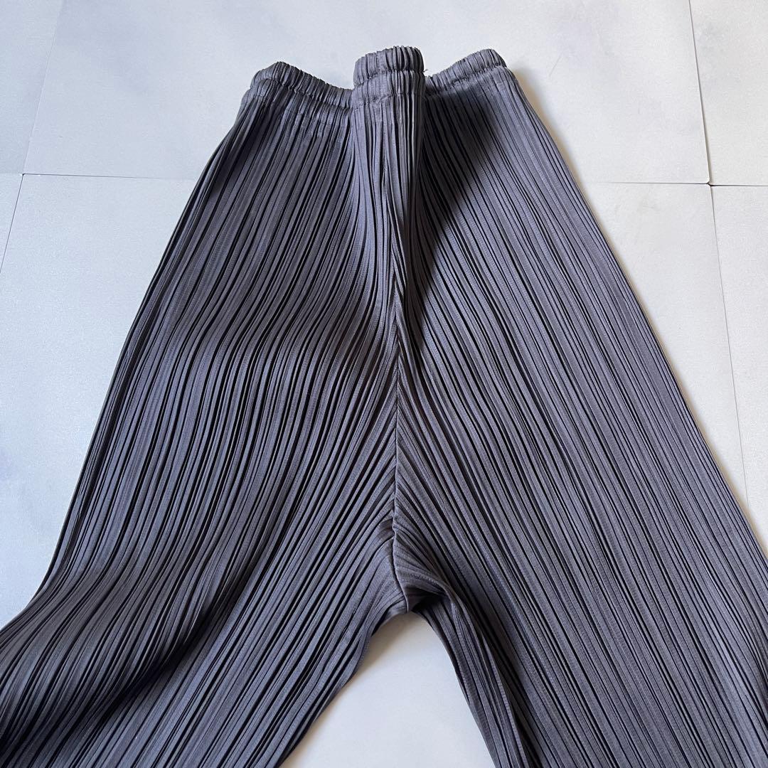 プリーツプリーズ イッセイミヤケ プリーツパンツ サイズ2 チャコールグレー