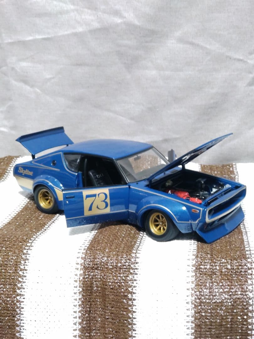 スカイライン GT-R KPGC110 ケンメリ レーシング 1/18 京商