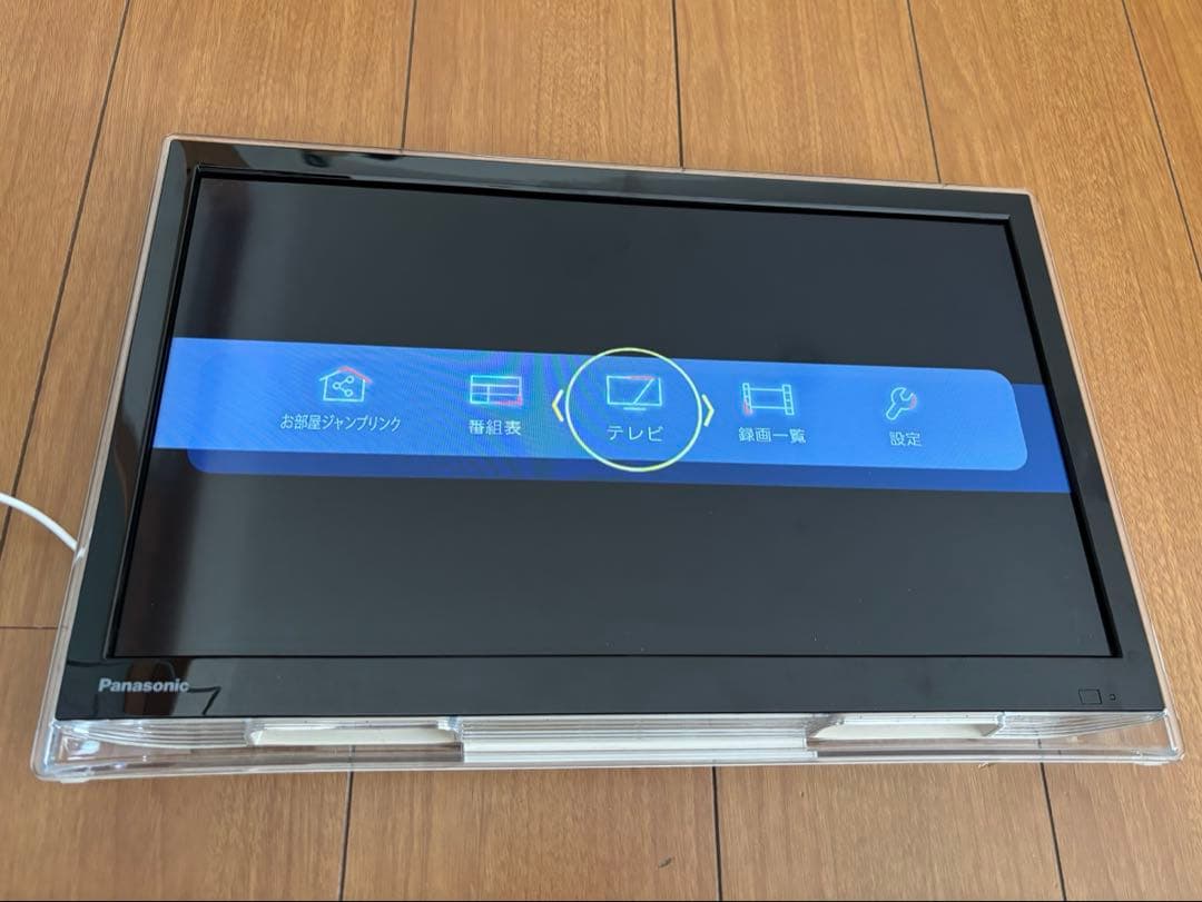 Panasonic 19インチ　テレビ UN-19F7D