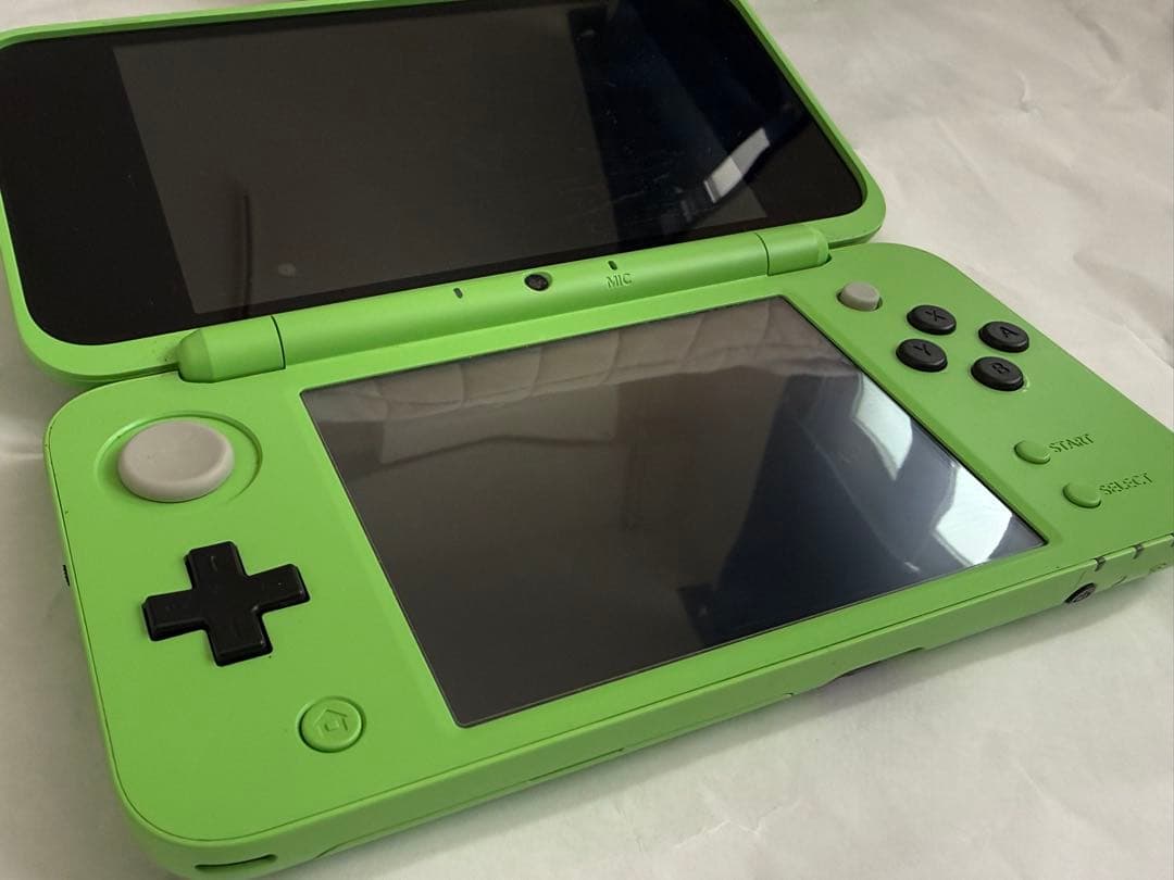 ゼ*ク様 new NINTENDO 2DSLLマインクラフトクリーパーエディショ