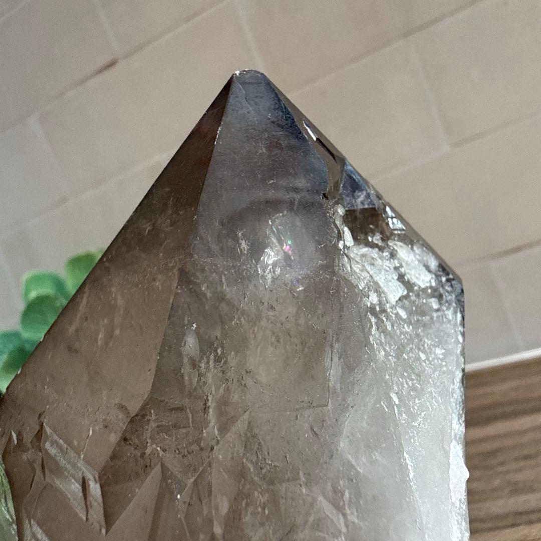 やすスカルドゥ産♪ヒマラヤ水晶♪スモーキーポイント　437g